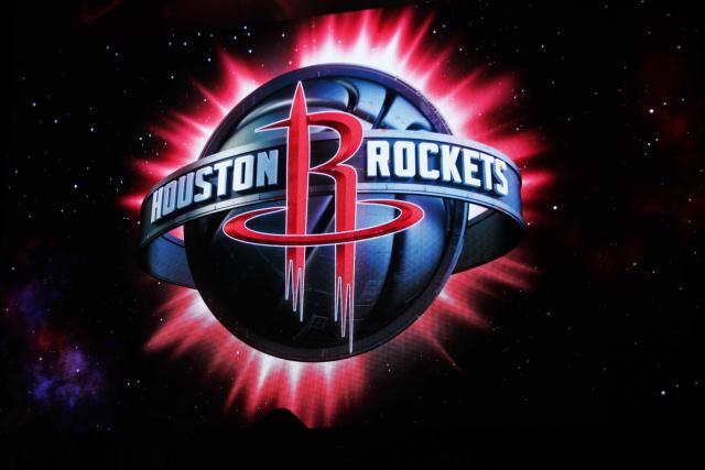 太精致了！赖斯：我会敷眼膜，离开酒店参加比赛前会喷香水（精致到离谱！赖斯自曝赛前仪式：敷眼膜，出酒店前必喷香水）