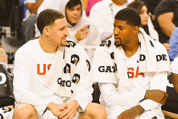 马卡：贝林和姆巴佩被拽倒均未获点，皇马对裁判非常愤怒（马卡报：贝林厄姆与姆巴佩遭拉倒均未判点球，皇马怒批裁判）