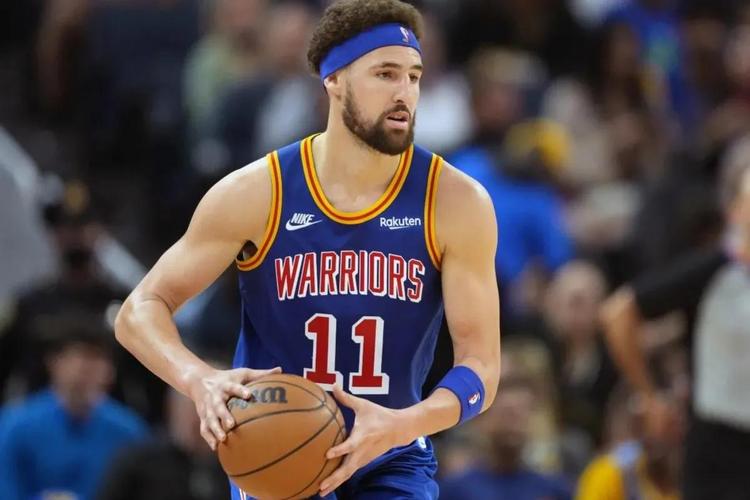 每体：阿劳霍缺席今日训练，巴萨相信今天的缺席影响不会太大（每体：阿劳霍未参加今天的训练，巴萨称影响有限）