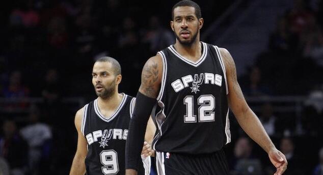 贝克汉姆一家庆祝夺冠（贝克汉姆全家齐庆夺冠）