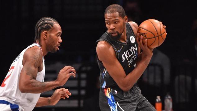 中超比赛亮点：上海申花绝杀山东泰山,（中超焦点战：上海申花补时绝杀山东泰山）